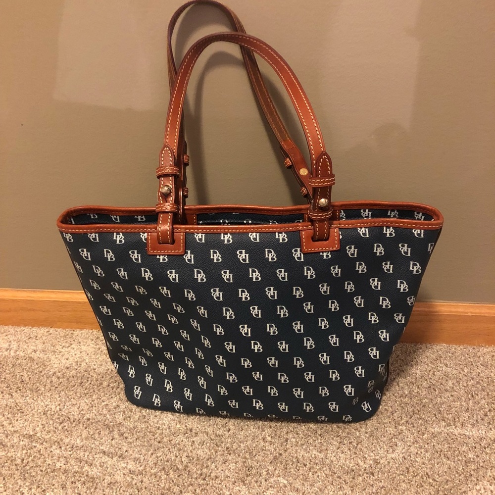 Dooney and Bourke Purse